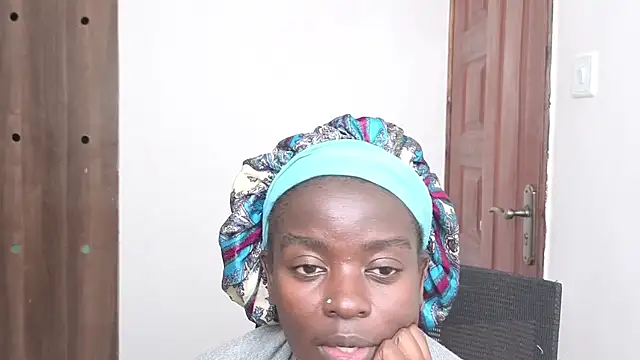 Snapshot of hornycreamybabe chatting on 07-10-26, 02:19 hornycreamybabe online show from 07-10-26, 02:19