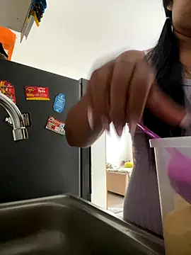 NatashaBrown12 online show from 10-16-25, 12:06