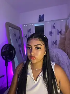 Snapshot of NatashaBrown12 chatting on 05-13-26, 03:09 NatashaBrown12 online show from 05-13-26, 03:09
