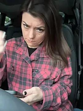 Snapshot of LadyLena1 chatting on 02-02-25, 04:00 LadyLena1 online show from 02-02-25, 04:00