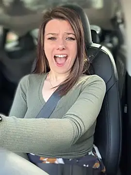 Snapshot of LadyLena1 chatting on 02-26-25, 09:37 LadyLena1 online show from 02-26-25, 09:37