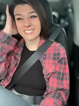 Snapshot of LadyLena1 chatting on 03-02-25, 04:21 LadyLena1 online show from 03-02-25, 04:21