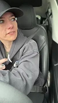 LadyLena1 online show from 03-29-26, 06:08