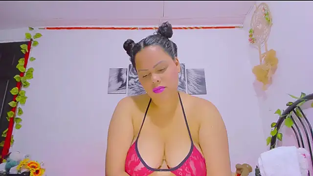 Snapshot of Alhelqueen chatting on 03-15-25, 03:06 Alhelqueen online show from 03-15-25, 03:06