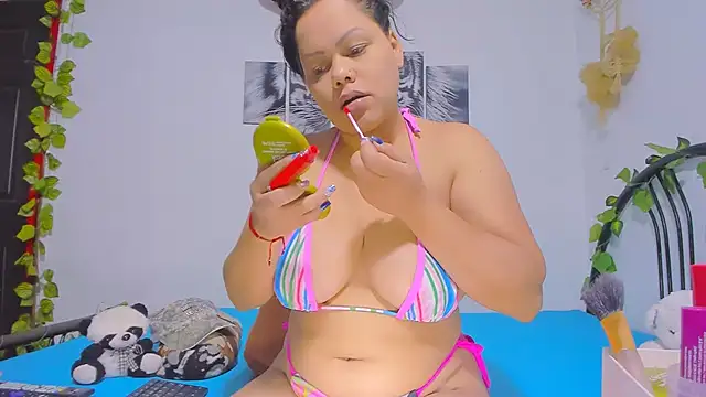 Snapshot of Alhelqueen chatting on 11-05-25, 05:46 Alhelqueen online show from 11-05-25, 05:46