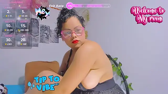 Snapshot of Alhelqueen chatting on 11-11-25, 08:53 Alhelqueen online show from 11-11-25, 08:53