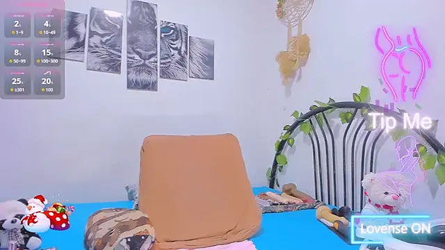 Snapshot of Alhelqueen chatting on 11-30-25, 08:02 Alhelqueen online show from 11-30-25, 08:02