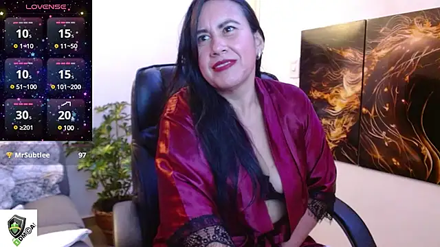 amalia brunette online show from 03-09-25, 11:03