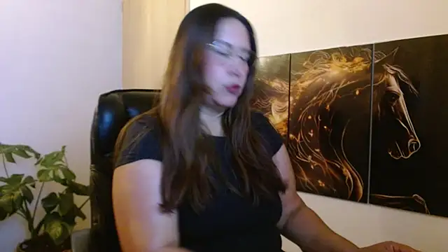Snapshot of amalia_brunette chatting on 06-04-26, 06:19 amalia brunette online show from 06-04-26, 06:19