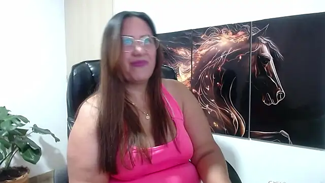 amalia brunette online show from 06-18-26, 11:31
