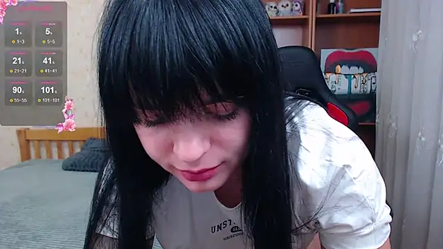 JuicyJess online show from 11-30-25, 08:24