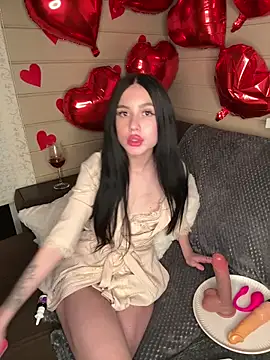 SofiaLaLight online show from 02-15-26, 04:31