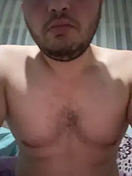 Snapshot of Soylu95 chatting on 02-09-26, 01:42 Soylu95 online show from 02-09-26, 01:42