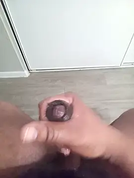 Snapshot of Masternasty chatting on 02-14-26, 08:16 Masternasty online show from 02-14-26, 08:16