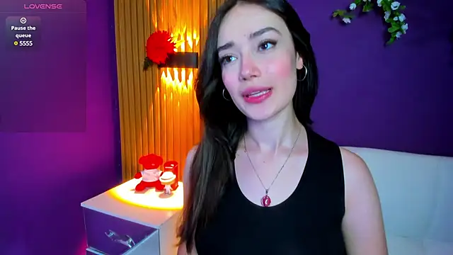 Kate Amaretto  online show from 03-07-25, 08:33