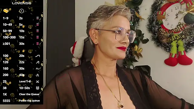 scarlett paris22 online show from 12-28-24, 11:37