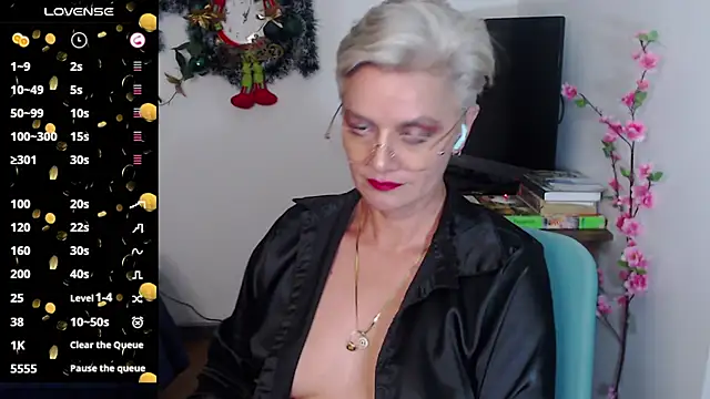 scarlett paris22 online show from 01-04-25, 03:07