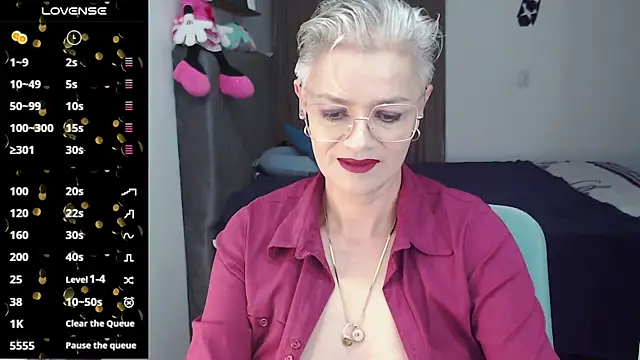 scarlett paris22 online show from 02-19-25, 11:36