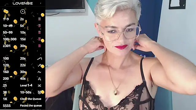 scarlett paris22 online show from 03-09-25, 12:31