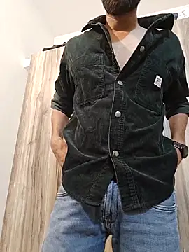 18 couple sex online show from 05-14-26, 09:32