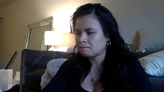 Snapshot of meepicgirl chatting on 03-08-26, 12:53 meepicgirl online show from 03-08-26, 12:53