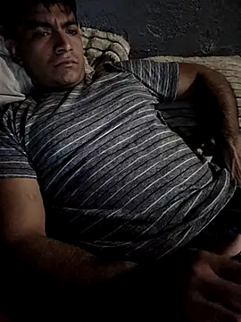 Snapshot of parker321516 chatting on 04-02-26, 02:31 parker321516 online show from 04-02-26, 02:31