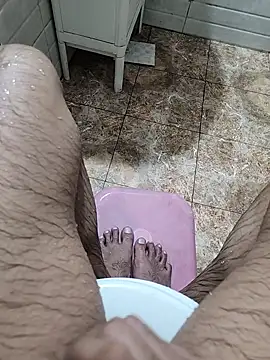 Snapshot of surfer_fun29 chatting on 12-09-24, 03:50 surfer fun29 online show from 12-09-24, 03:50