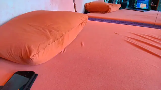 ROXYNL online show from 09-21-25, 11:01