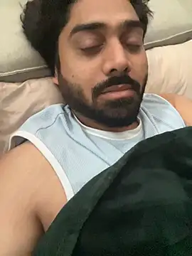 vinayz0 online show from 07-27-26, 04:14