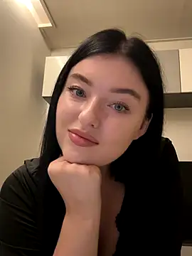 Angela Fosterr online show from 10-19-25, 05:13