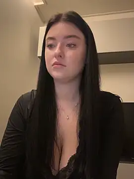 Angela Fosterr online show from 10-28-25, 01:58