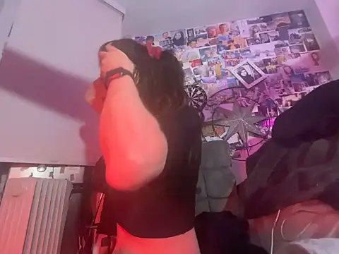 DownstairsSky online show from 02-07-26, 02:26