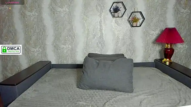 Snapshot of newlucky2023 chatting on 11-13-25, 07:02 newlucky2023 online show from 11-13-25, 07:02