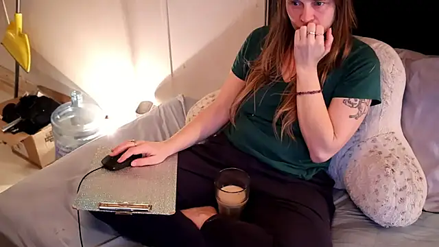 xxpixeyxx online show from 11-15-25, 11:32