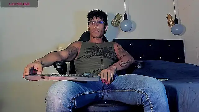 FuckHardlove online show from 03-08-25, 10:45