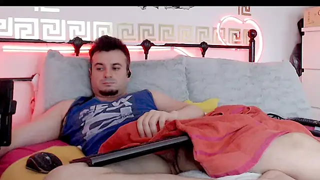 Snapshot of erotico69xxx chatting on 09-18-25, 12:40 erotico69xxx online show from 09-18-25, 12:40