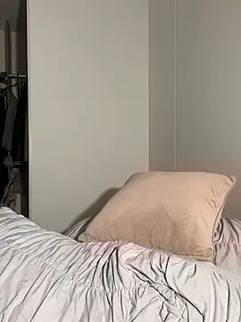 Ameellie online show from 02-23-25, 06:01