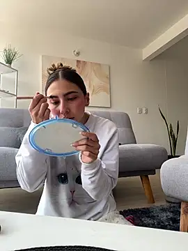 Ameellie online show from 02-28-25, 04:10