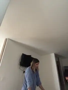 Ameellie online show from 04-19-26, 06:10