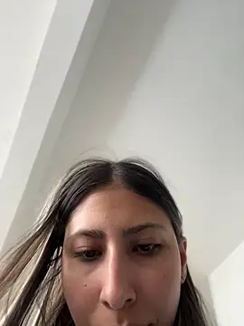 Ameellie online show from 04-29-26, 04:11