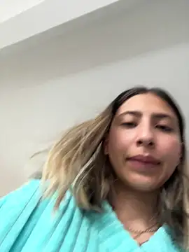 Ameellie online show from 05-29-26, 02:48