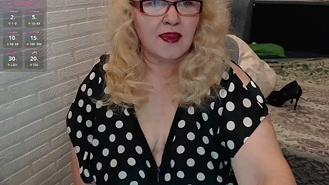 Snapshot of Marina_Yourangel chatting on 03-01-26, 08:44 Marina Yourangel online show from 03-01-26, 08:44