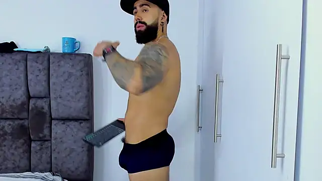 Zack Froone online show from 03-17-25, 04:54