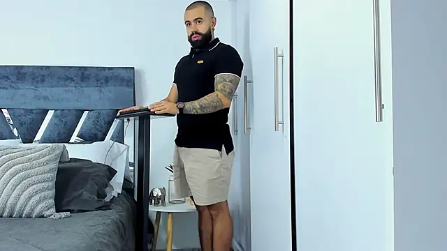 Zack Froone online show from 01-13-26, 01:49