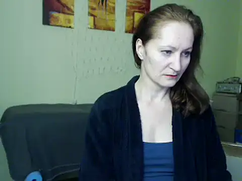 Snapshot of AmellyGrand chatting on 12-16-24, 07:00 AmellyGrand online show from 12-16-24, 07:00