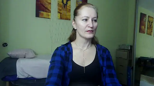 Snapshot of AmellyGrand chatting on 02-05-25, 03:52 AmellyGrand online show from 02-05-25, 03:52