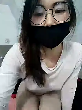 Snapshot of I_AM_NOT_A_SLUT chatting on 01-17-25, 06:02 I AM NOT A SLUT online show from 01-17-25, 06:02