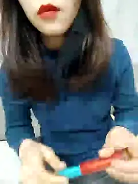 Snapshot of I_AM_NOT_A_SLUT chatting on 01-20-25, 03:59 I AM NOT A SLUT online show from 01-20-25, 03:59