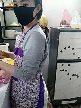 Snapshot of I_AM_NOT_A_SLUT chatting on 10-24-25, 01:35 I AM NOT A SLUT online show from 10-24-25, 01:35