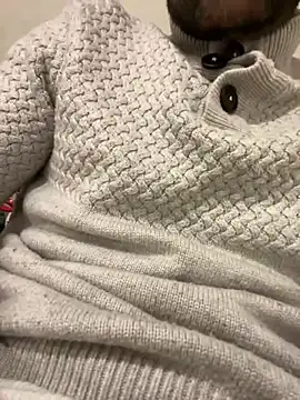 Snapshot of athenphysics chatting on 01-11-25, 08:43 athenphysics online show from 01-11-25, 08:43